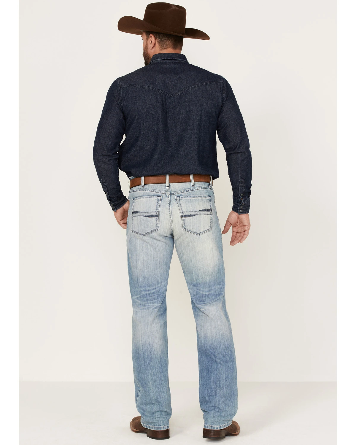 Cinch Men's Light Stonewash White Label Peformance Stretch Relaxed Straight Jeans 3 Cinch Men's Light Stonewash White Label Peformance Stretch Relaxed Straight Jeans - Image 3