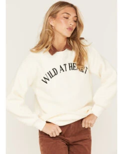 Cleo + Wolf Women's Wild At Heart Graphic Sweatshirt -Fashion Clothing Store 2000374824 103 P3